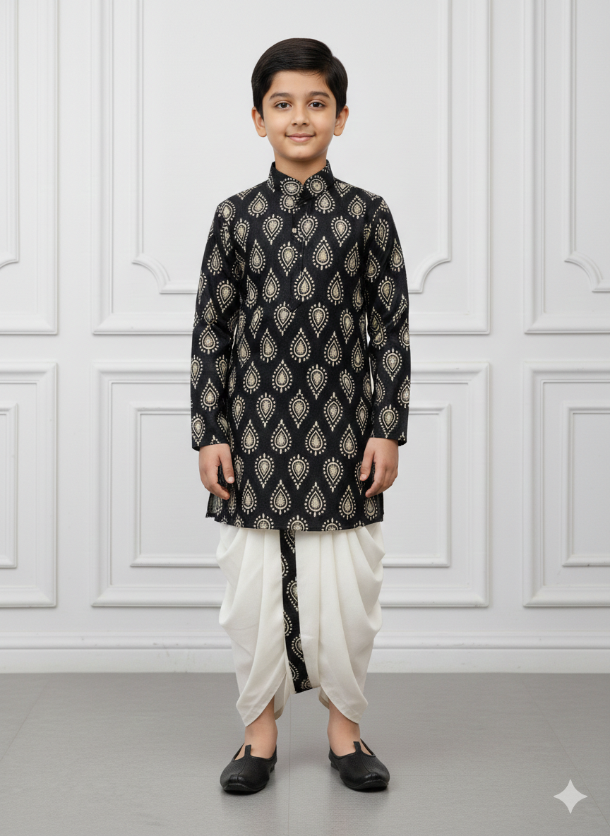 Classic Black & Ivory Ethnic Set with All-Over Paisley Motif Design